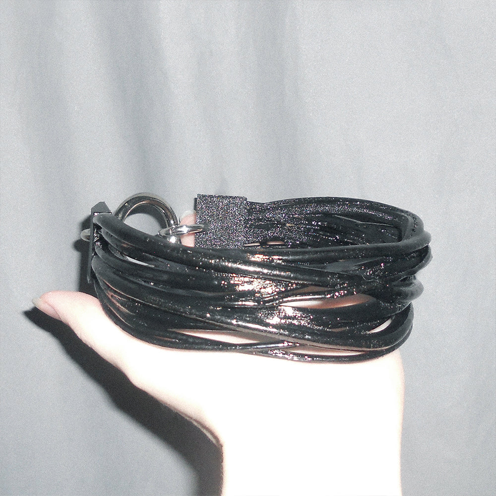 Lain choker